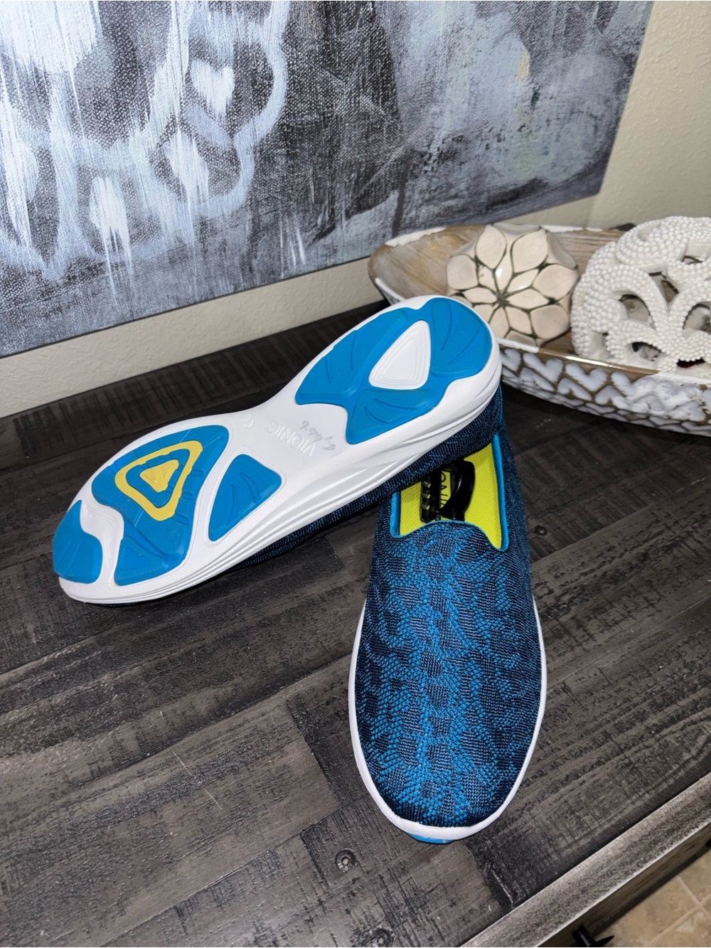 Vionic Hydra 331 Slip-On Sneakers WOMENS SZ 9 - Picture 9 of 9
